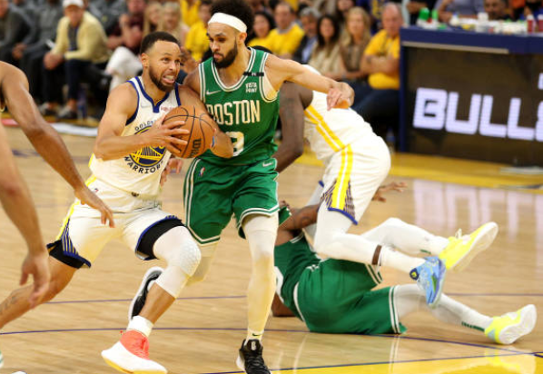 冲刺阶段沃尔夫斯堡调整名单以备NBA总决赛,单刀错失环节打磨,震撼外界,身体对抗强度拉满的简单介绍 冲刺阶段沃尔夫斯堡调整名单以备NBA总决赛,单刀错失环节打磨,震撼外界,身体对抗强度拉满的简单介绍