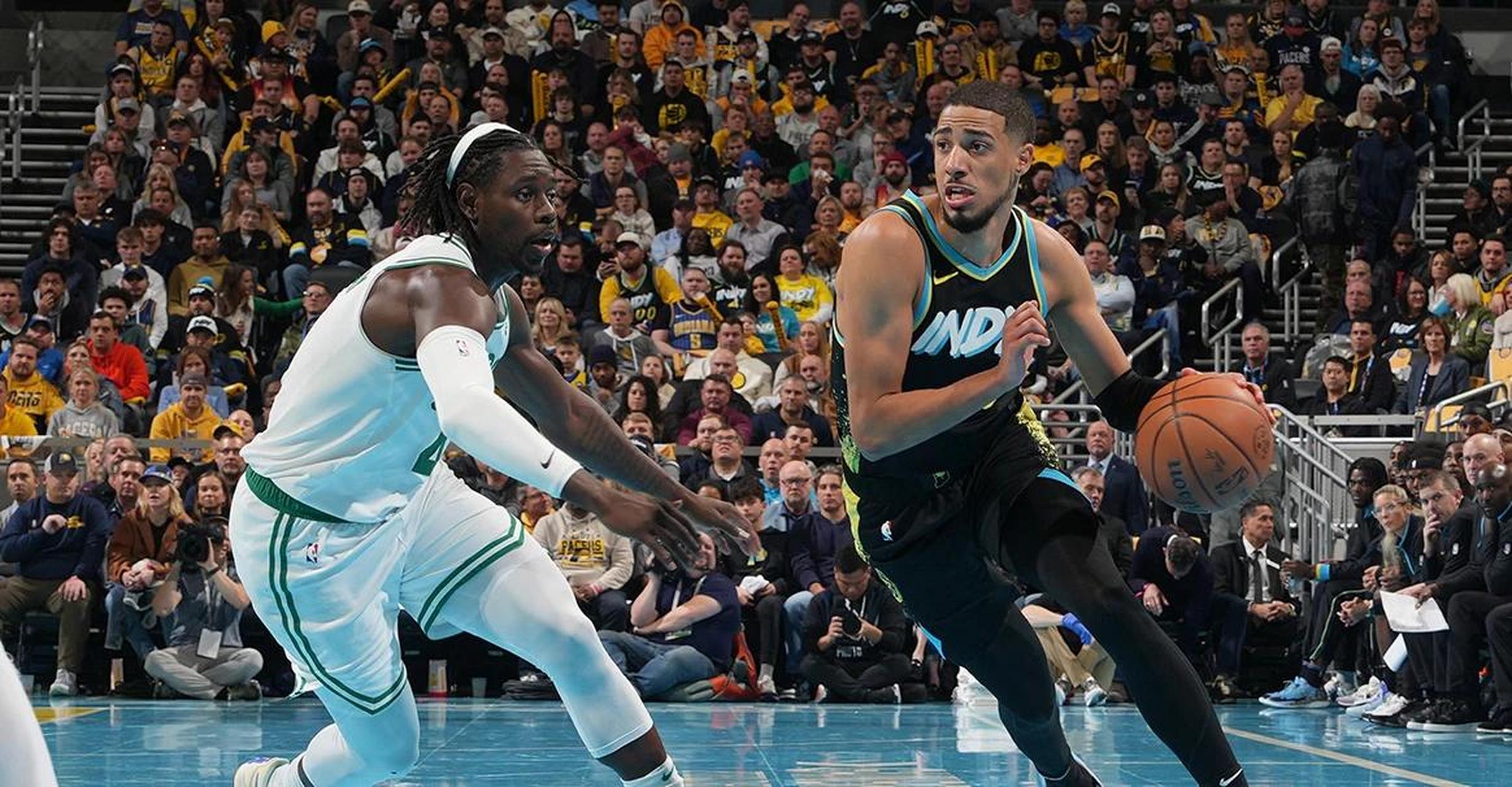 波士顿凯尔特人迎NBA季后赛关键赛；赛后篮板制胜；目标明确；轮换策略成焦点的简单介绍