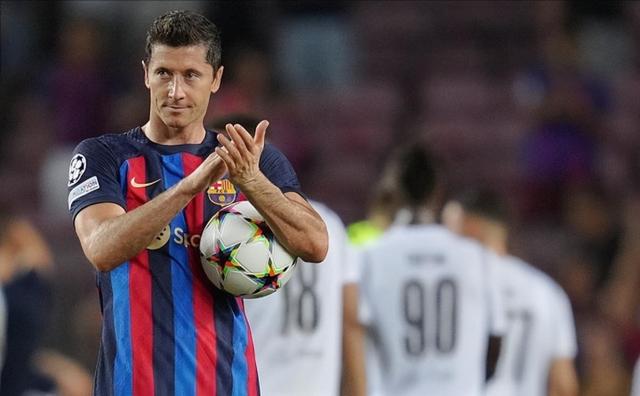 关于莱万多夫斯基新星回归赛场表现惊艳,C9未来可期!的信息 关于莱万多夫斯基新星回归赛场表现惊艳,C9未来可期!的信息