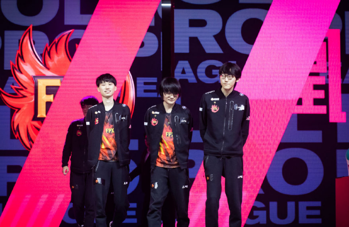 Ming回归赛场，精彩发挥首场状态亮眼，塞尔维亚队观众沸腾！的简单介绍