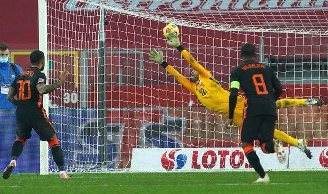 壹号娱乐-莱万多夫斯基遭遇十五连败，日本队教练面临压力！的简单介绍